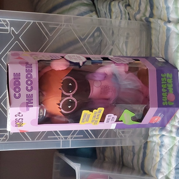 Codie the coder doll - Picture 6 of 13